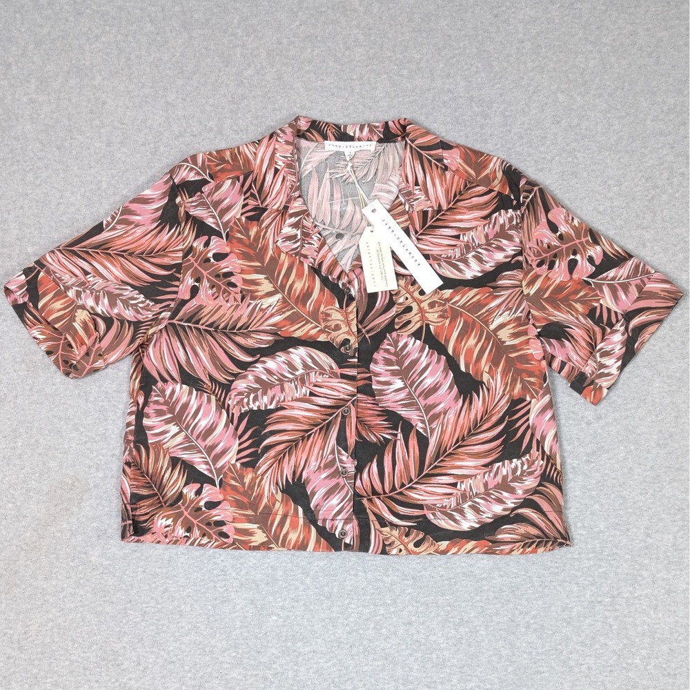 Jane and Delancey Crop Hawaiian Button Shirt Women's Small Cuffed Leaf Print New